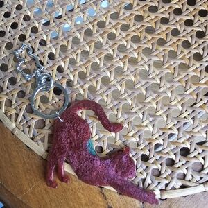 Beautiful Beacons Resin Burgundy and Green Kitty Cat Keychain Purse Charm